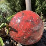 Boule céramique jardin pièce unique Claymee