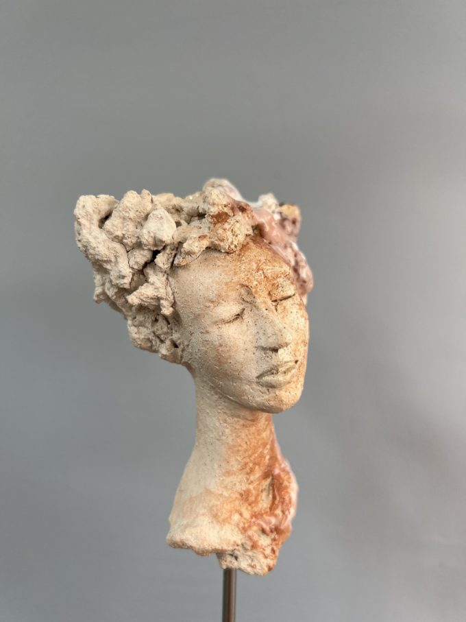 visage de femme sculpture pièce unique lyon cadeau claire michelini