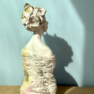 statue sculpture fait main lyon claymee pièce unique céramique