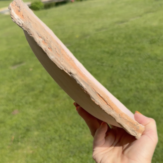 grand plat céramique et émail rose pale, modelé à la main, pièce unique, clairemichelini.com