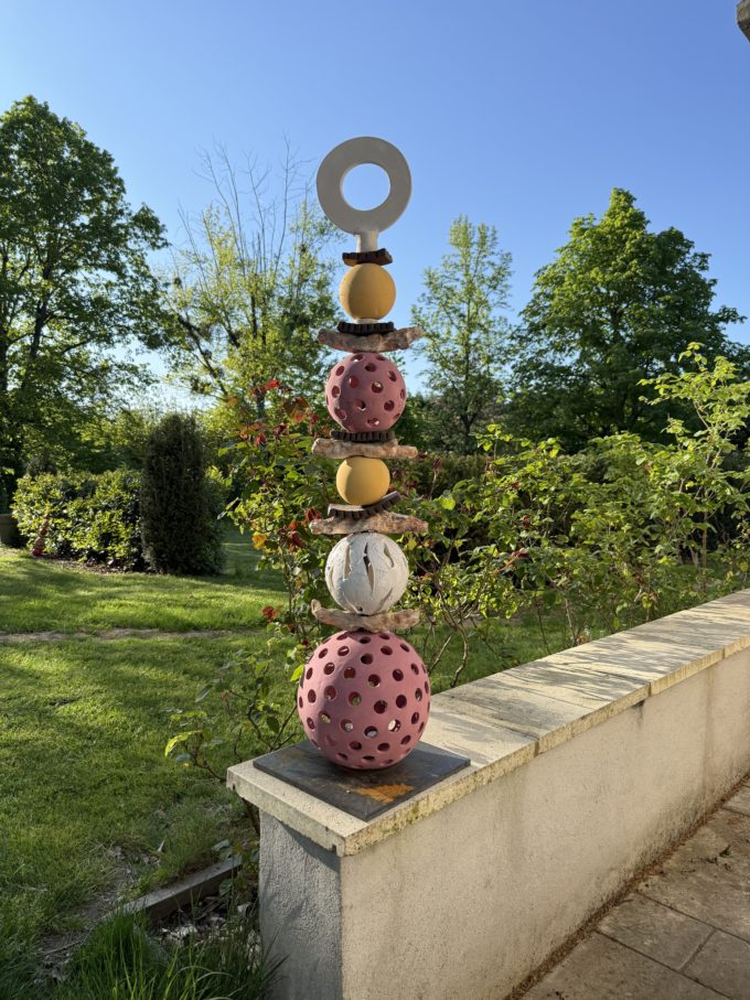 Claymee totem de jadin ou décoration intérieure personnalisable pièce unique claire michelini